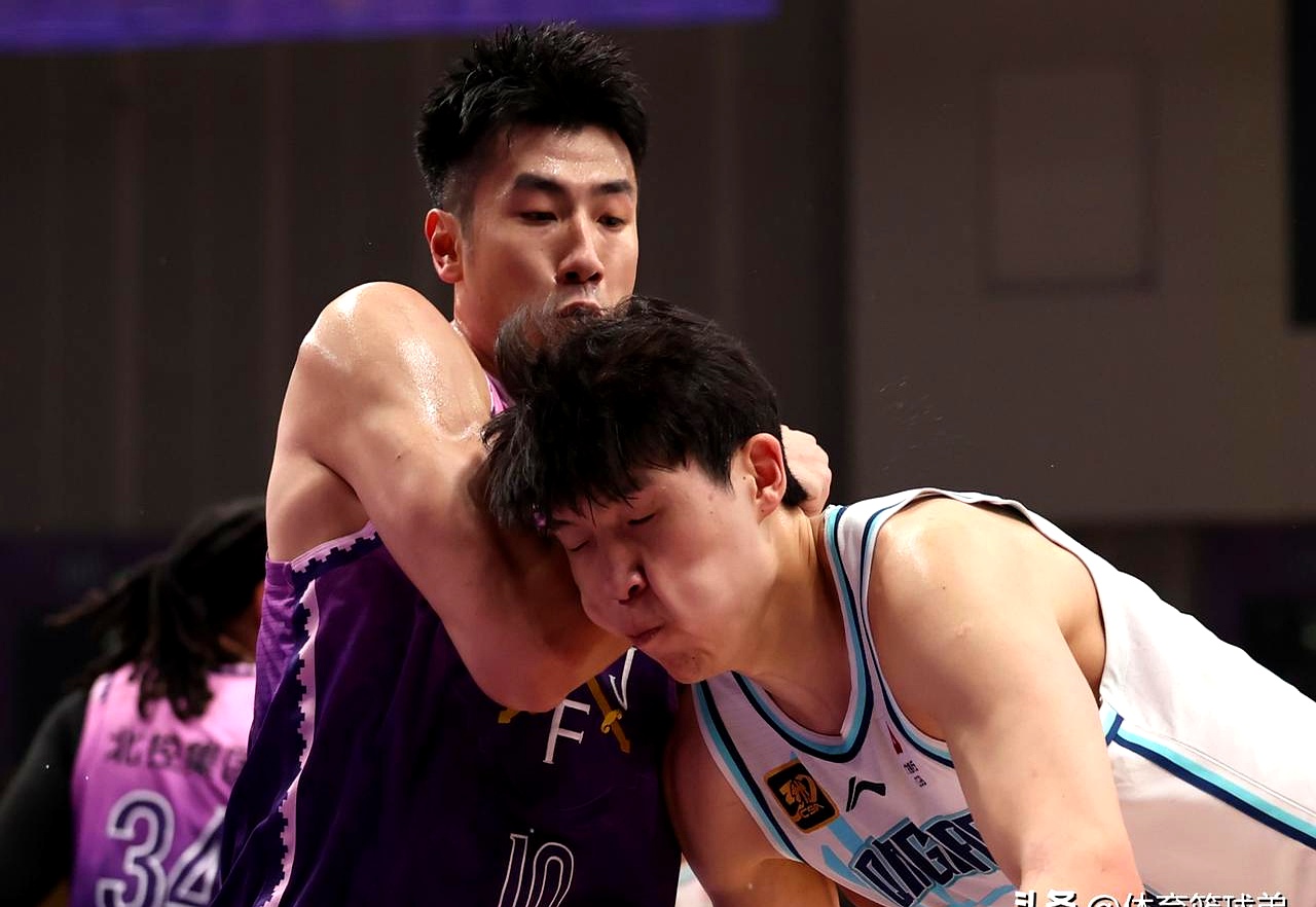 杨瀚森给所有人留下深刻印象他是开拓者长期计划的简单介绍